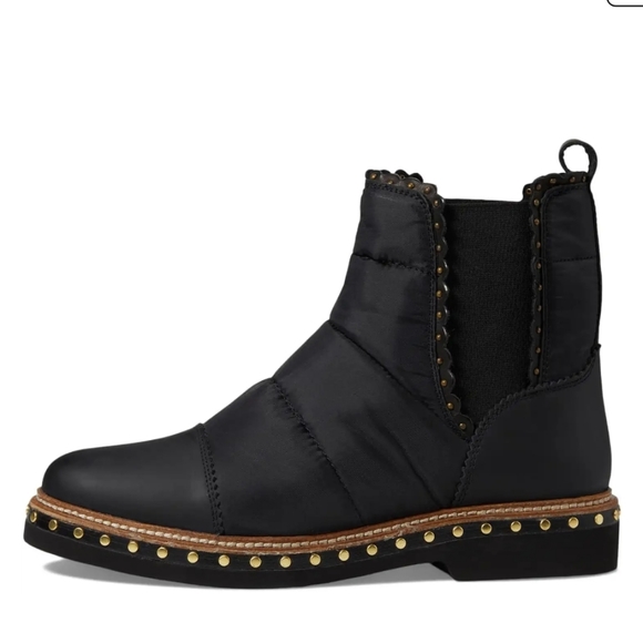 HOST PICK - Free People Atlas Puffer Chelsea Black Studded Boots NWT - Picture 5 of 8